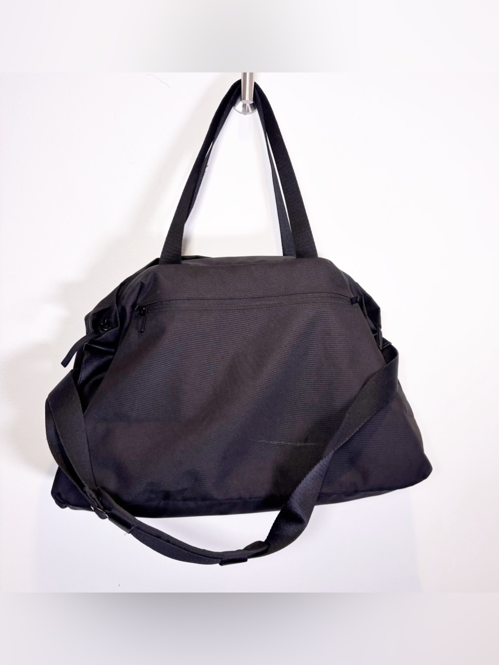 Everlane Black Duffel Bag